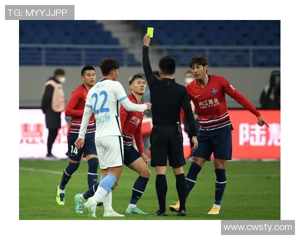 重庆足球队荣登足球战术排行榜第三名引发热议